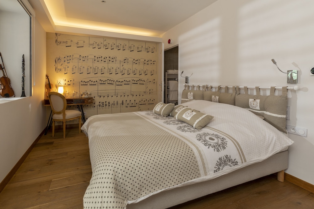 Signature Double Room photo 1
