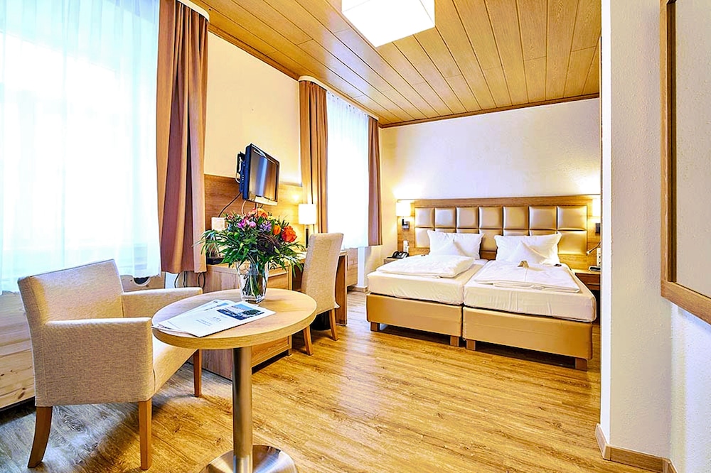 Comfort Single Room