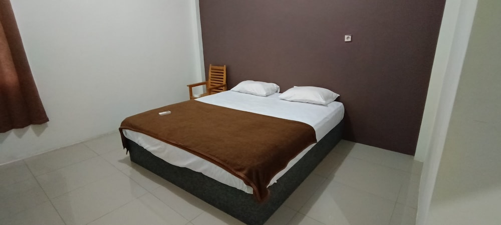 Standard Double Room - Photo 2