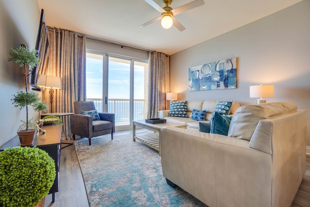 Condo, 3 Bedrooms, Beach View (1704E)