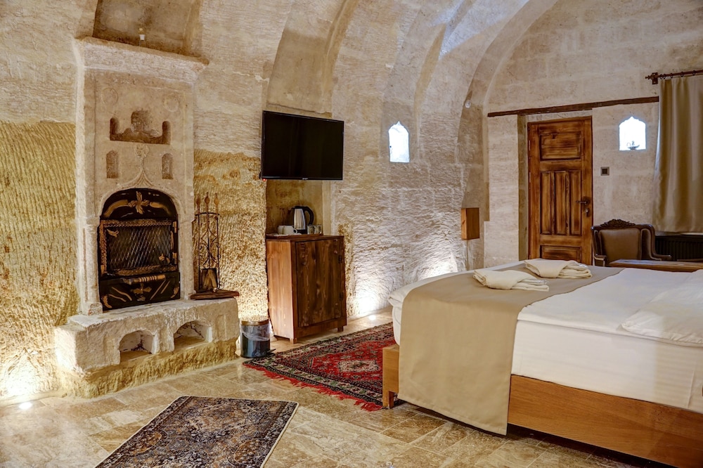 Junior Double Room