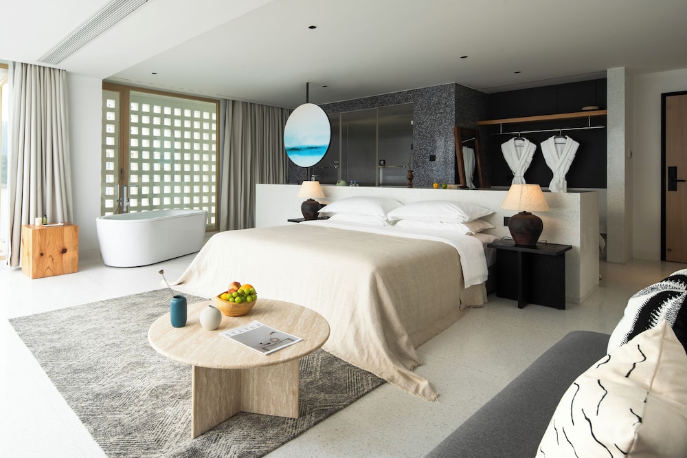 Standard Double Room, Balcony, Sea View