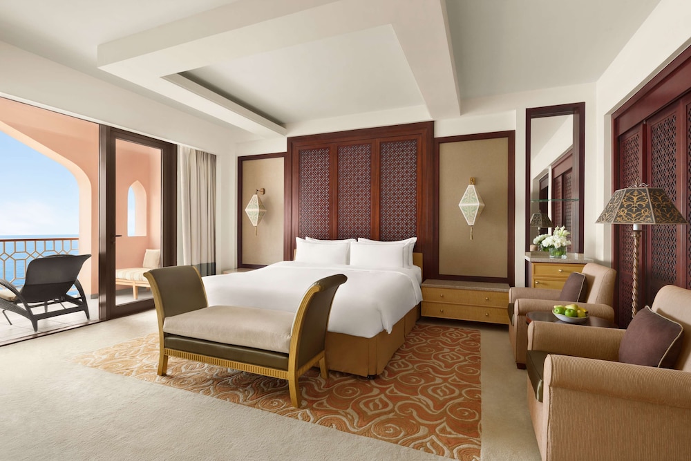 One Bedroom Suite with Al-Husn Benefits photo 2