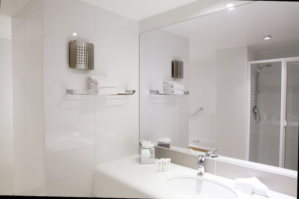 Standard Double Room — the supplier's photographs — photo 2