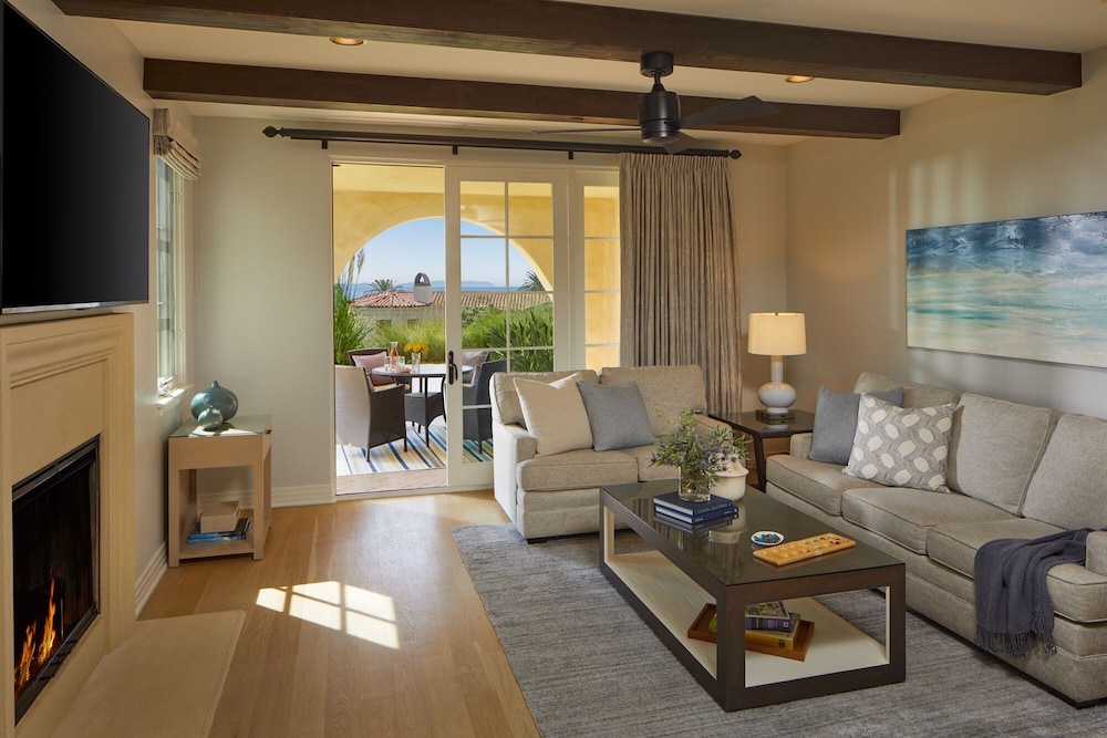 2-Bedroom Resort View Casita