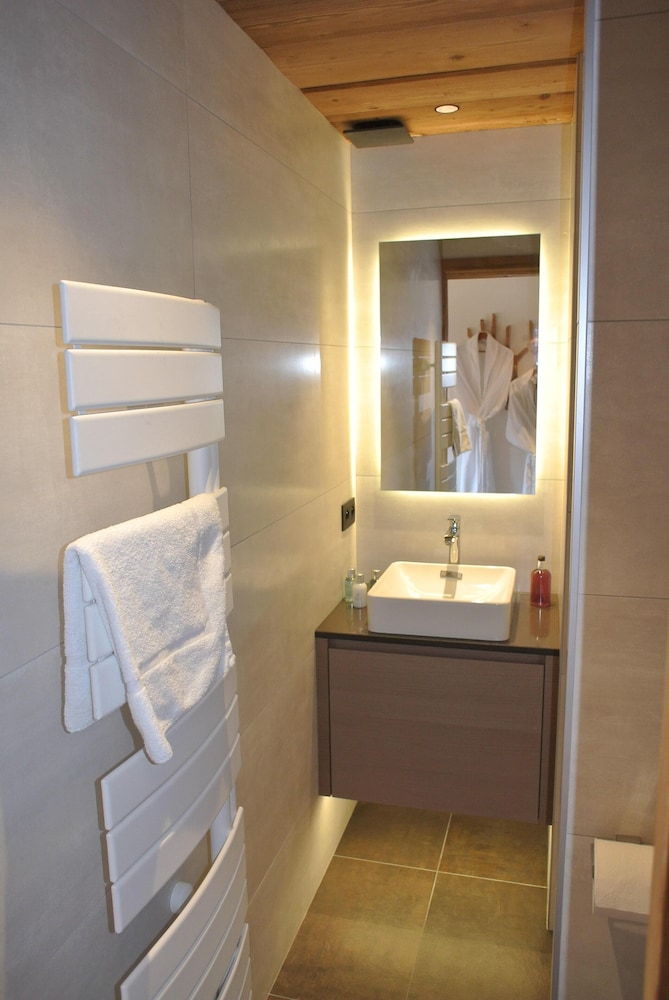Comfort Room, Non Smoking, Mountain View photo 3