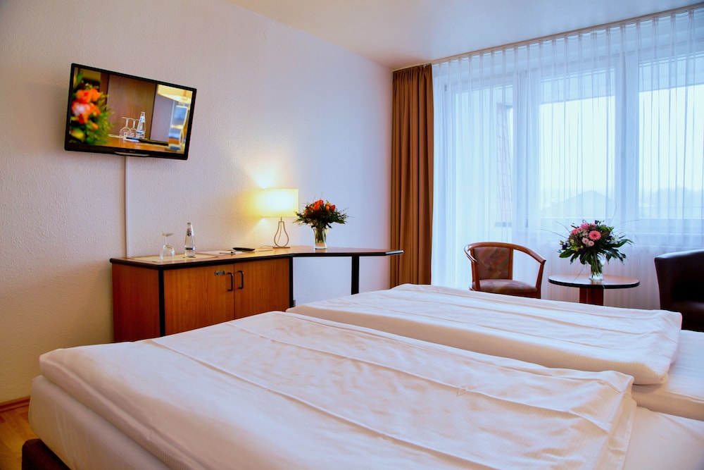 Double Room, Accessible, Private Bathroom photo 3