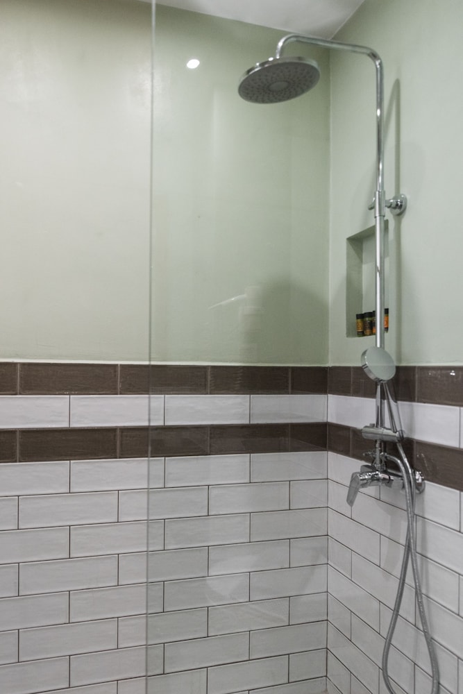 Superior Double Room, 1 Queen Bed, Non Smoking, Ground Floor photo 2