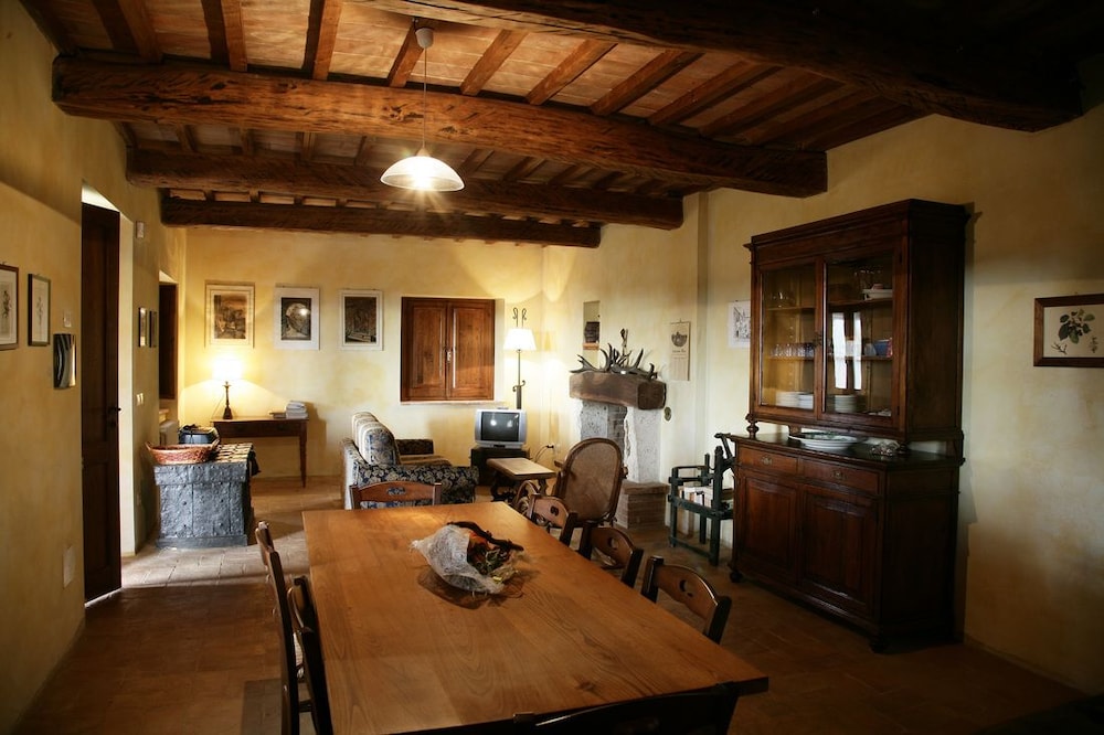 Apartment, 2 Bedrooms, Garden View photo 2