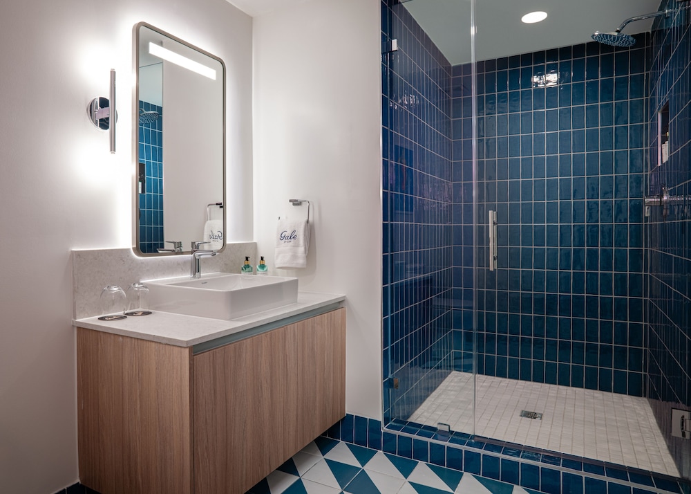Cityview One Bedroom Suite With Two Beds