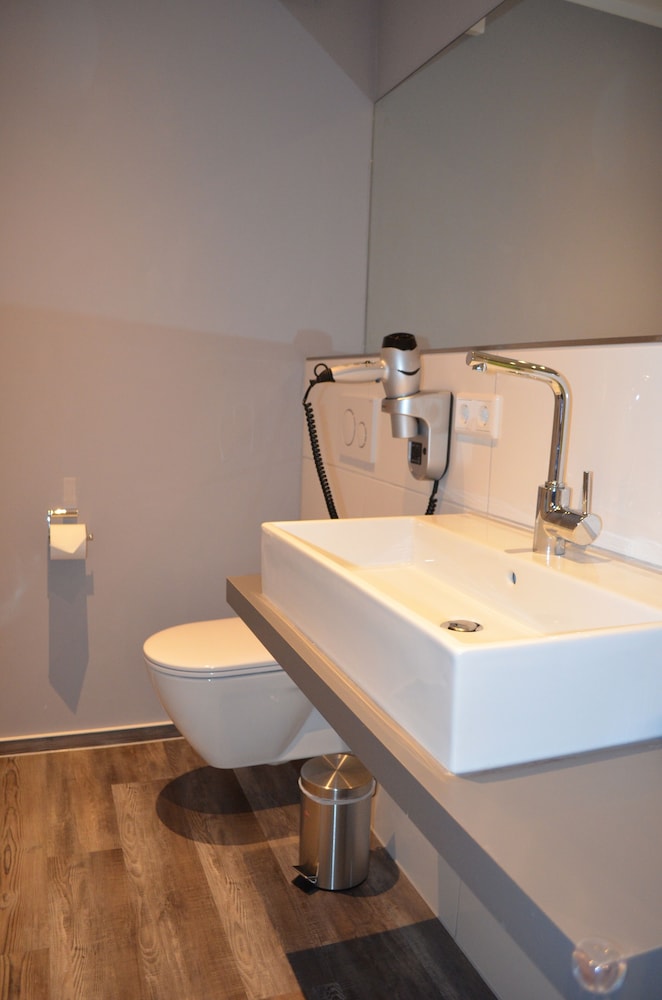 Deluxe Single Room photo 3
