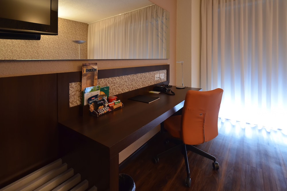 Deluxe Double Room - Photo 3