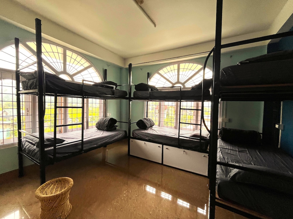 Comfort Shared Dormitory, Mixed Dorm, Non Smoking, Valley View photo 1