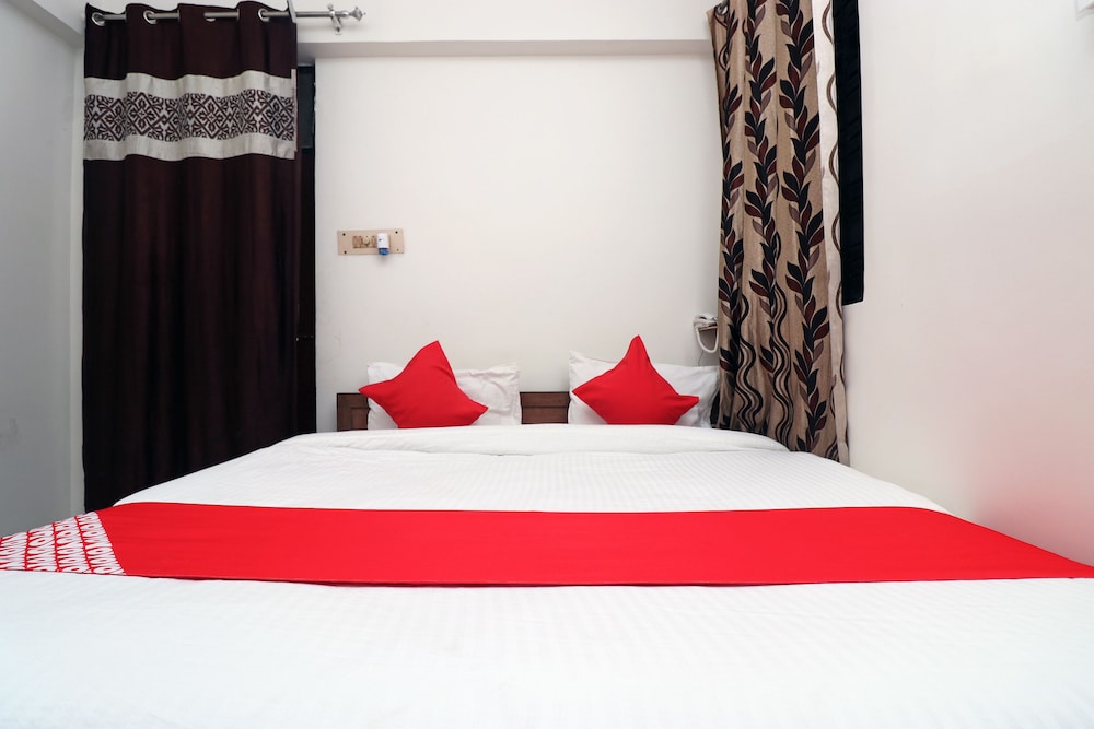 Deluxe Room - Photo 1