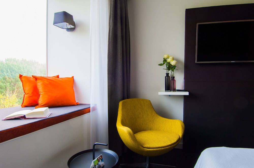 Executive Room, 2 Twin Beds - Photo 2