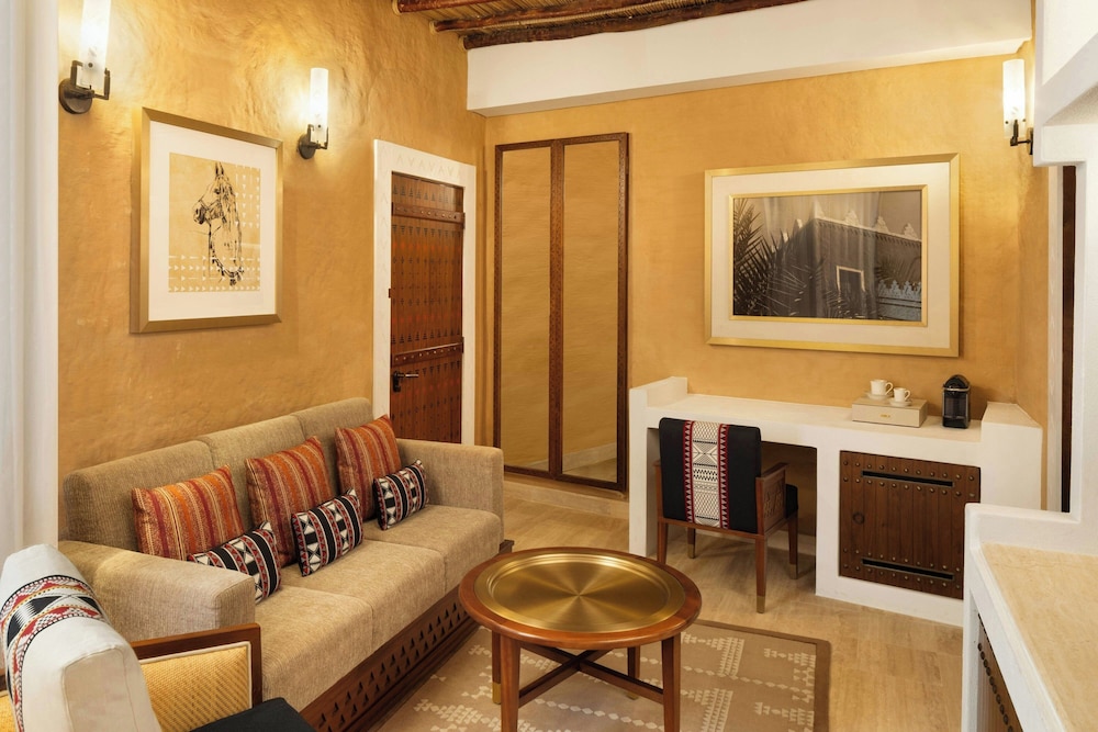 Suite, 2 Bedrooms, Balcony