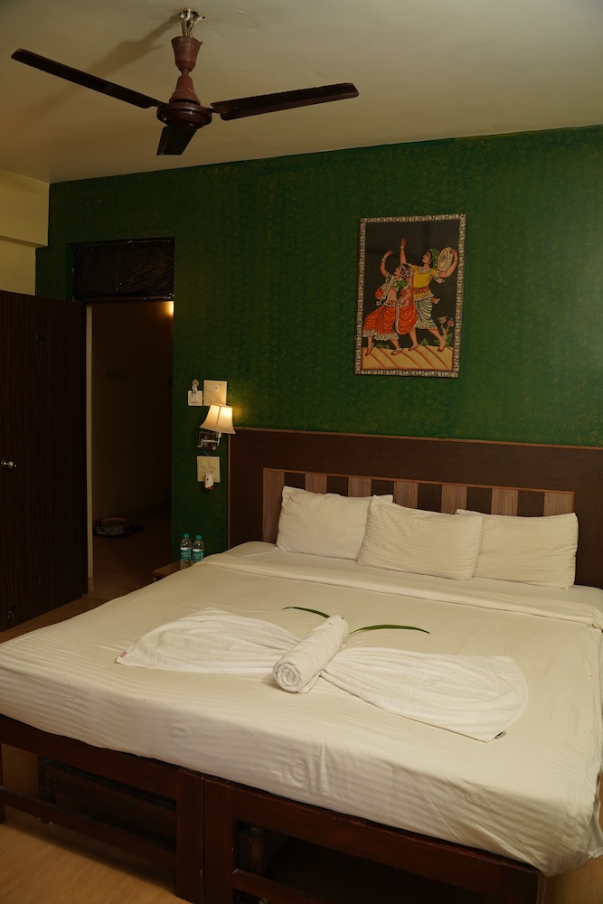 Classic Room - Photo 4