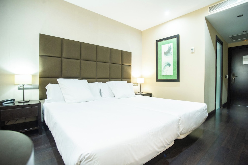 Double Room (Twin Bed) - Photo 1