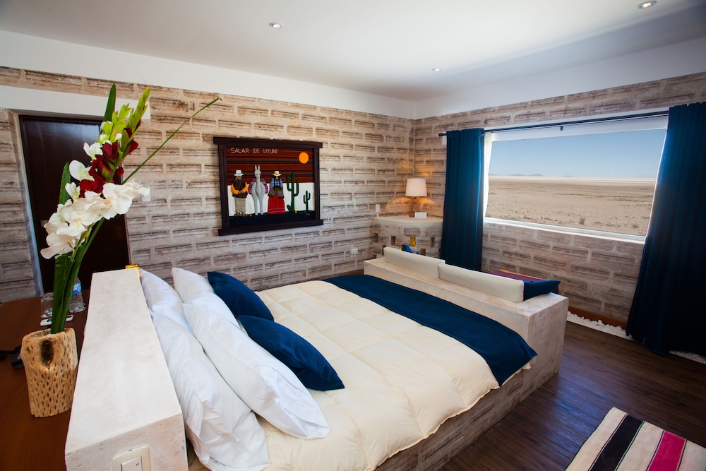 Deluxe Room, 1 Queen Bed (Salar) photo 1