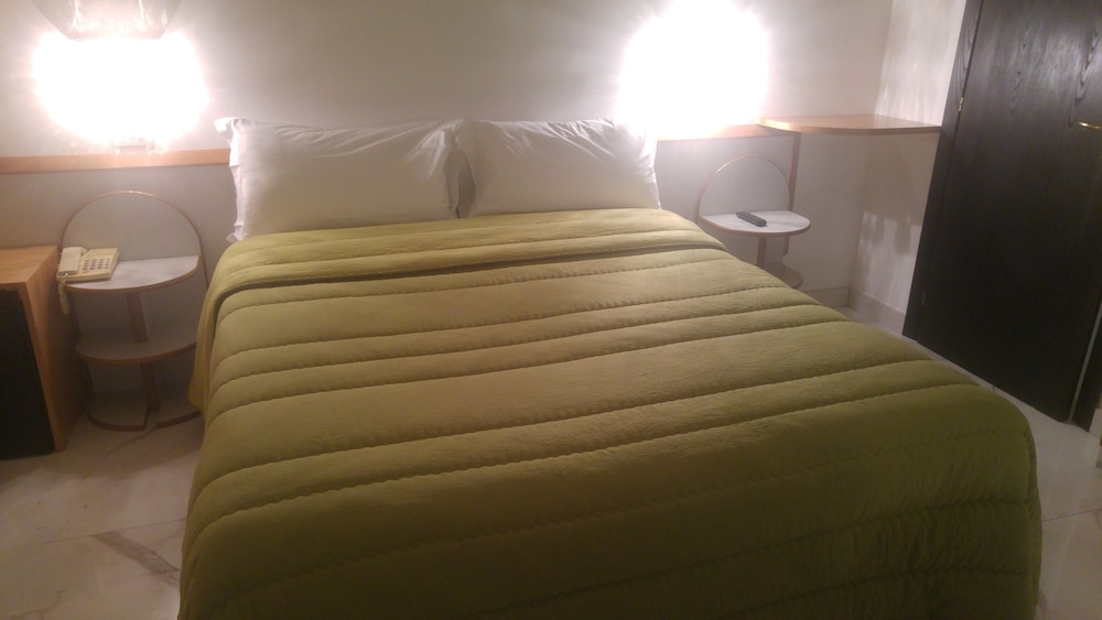 Romantic Double Room, Hot Tub - Photo 7