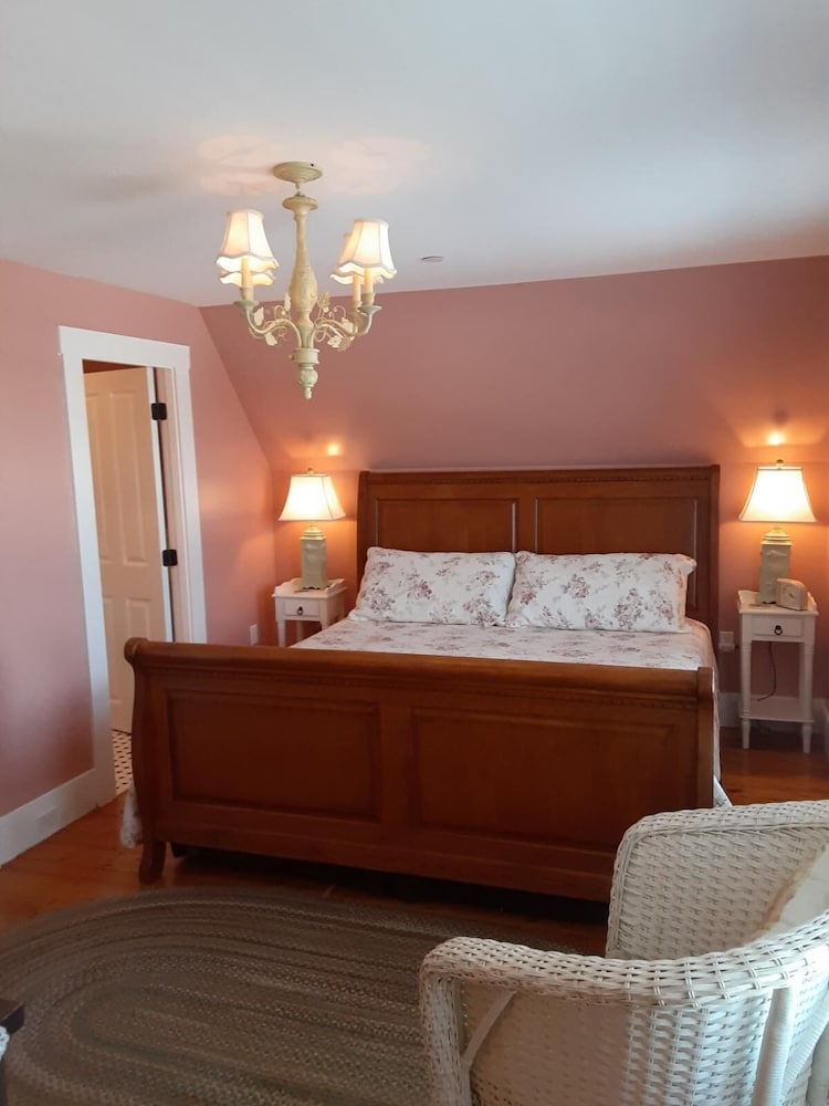 Double Room, 1 King Bed