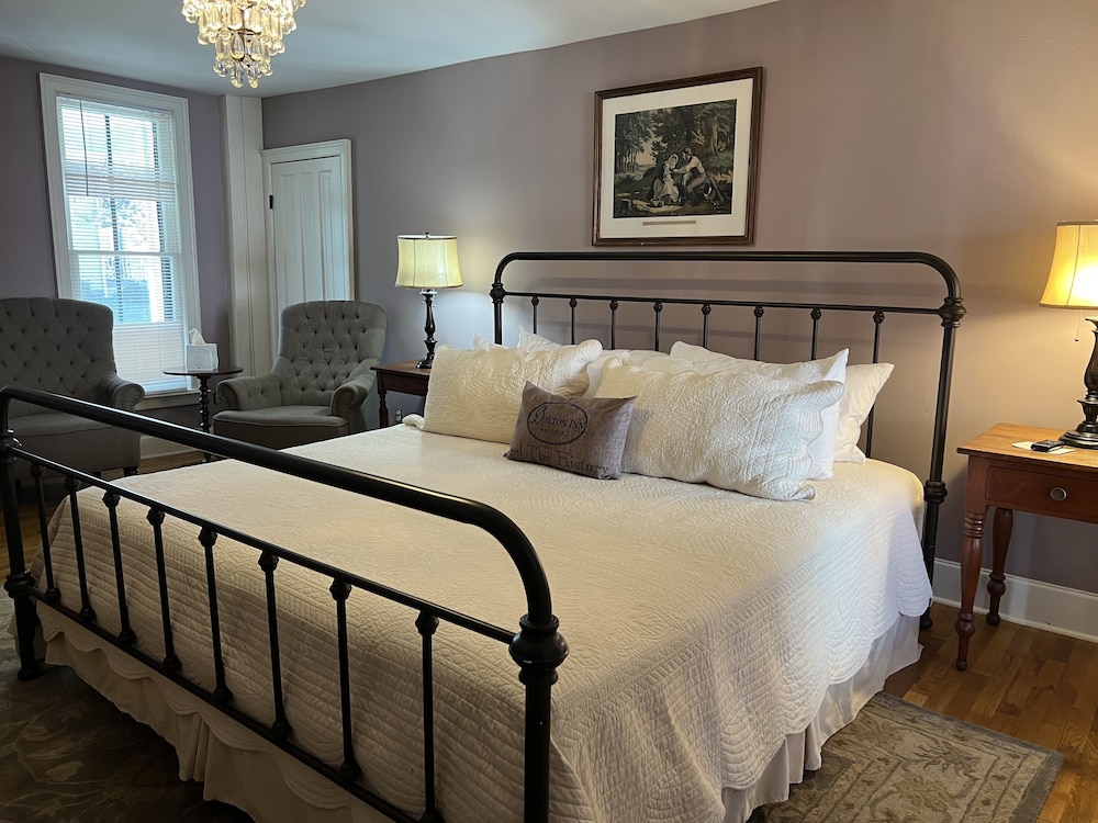 Premium Room, 1 King Bed, Garden View ( Pearl House 3) photo 1