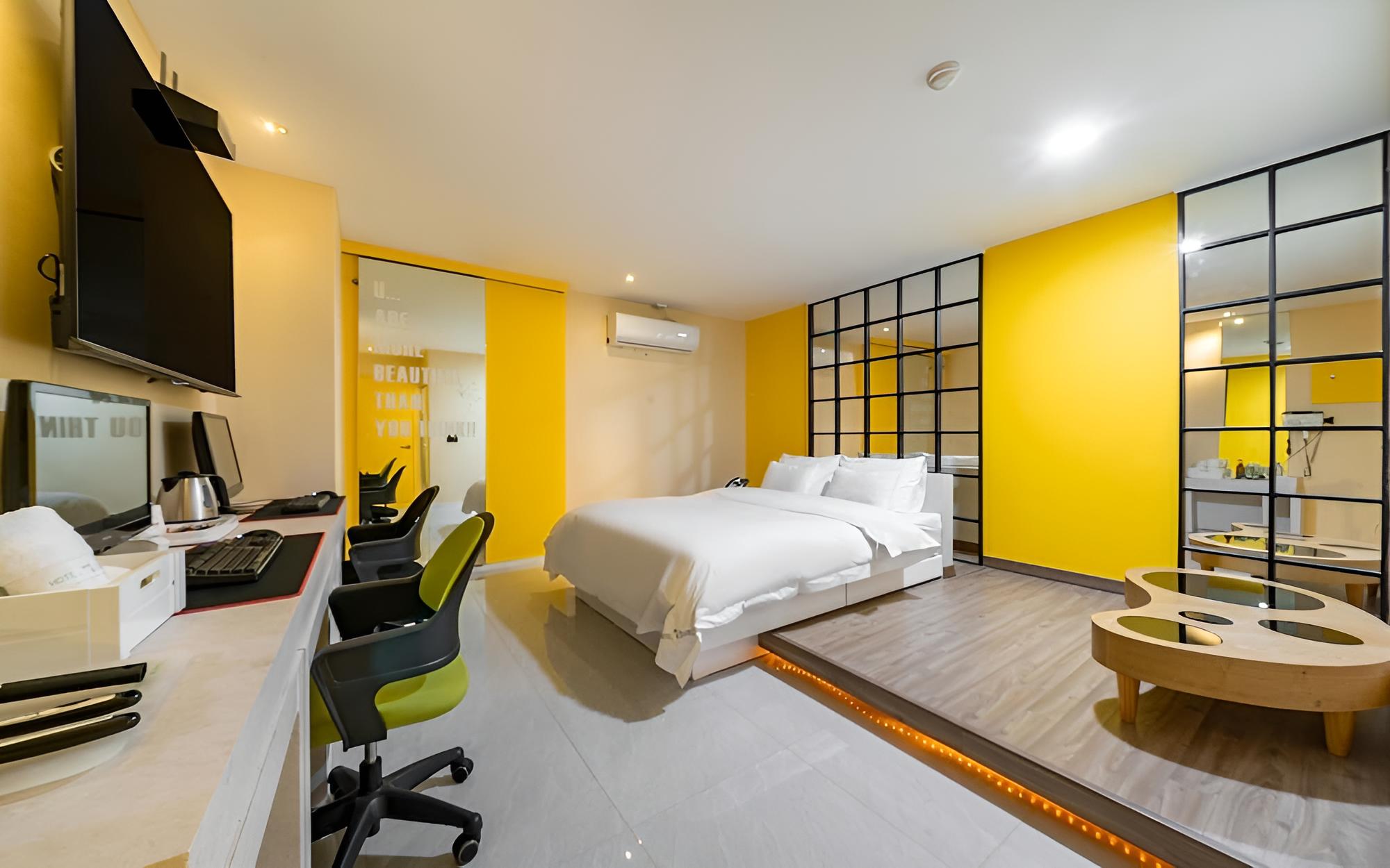 Room (Special room (65-inch smart TV Netfli) - Photo 4