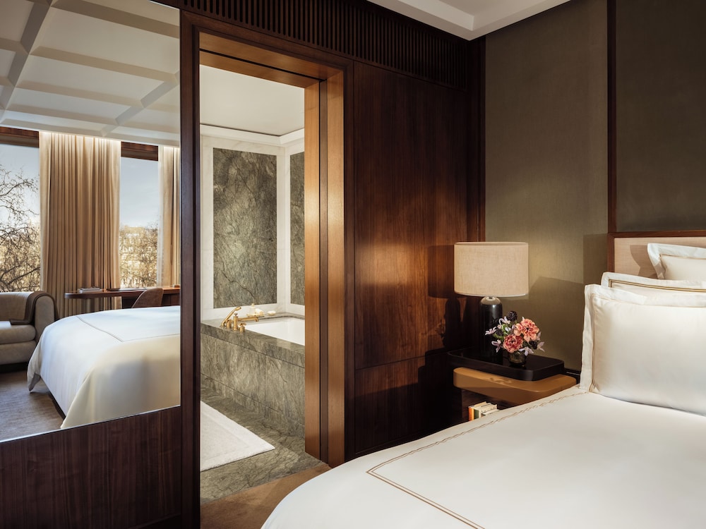 Two- bedroom Mayfair Junior Suite