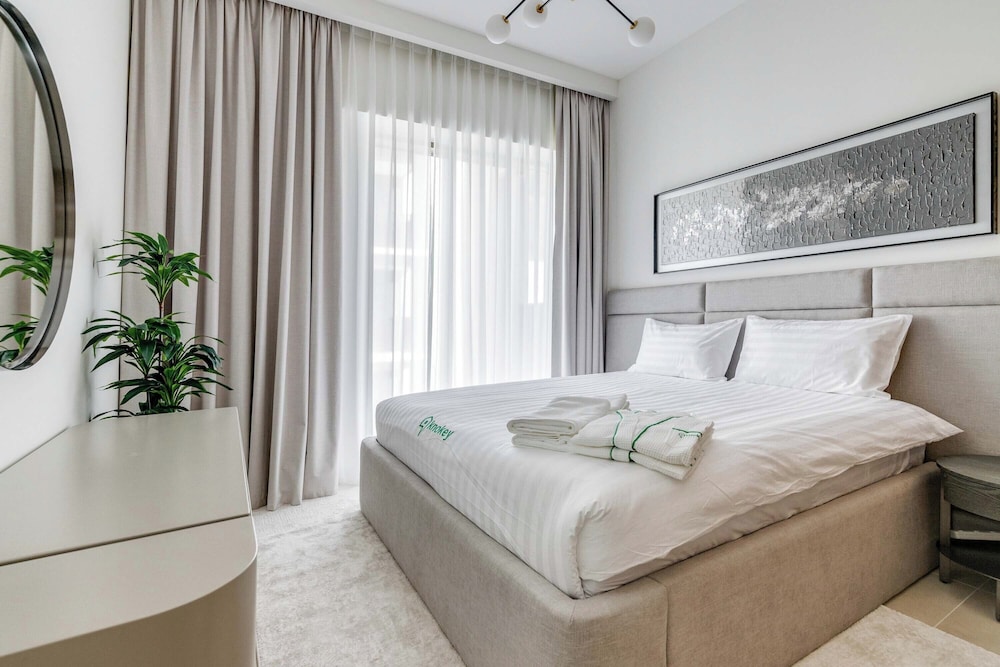 Luxury Apartment, Balcony photo 1