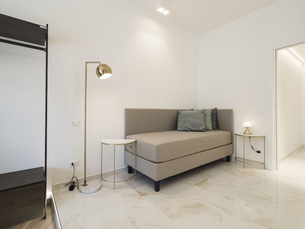 Superior Triple Room photo 3