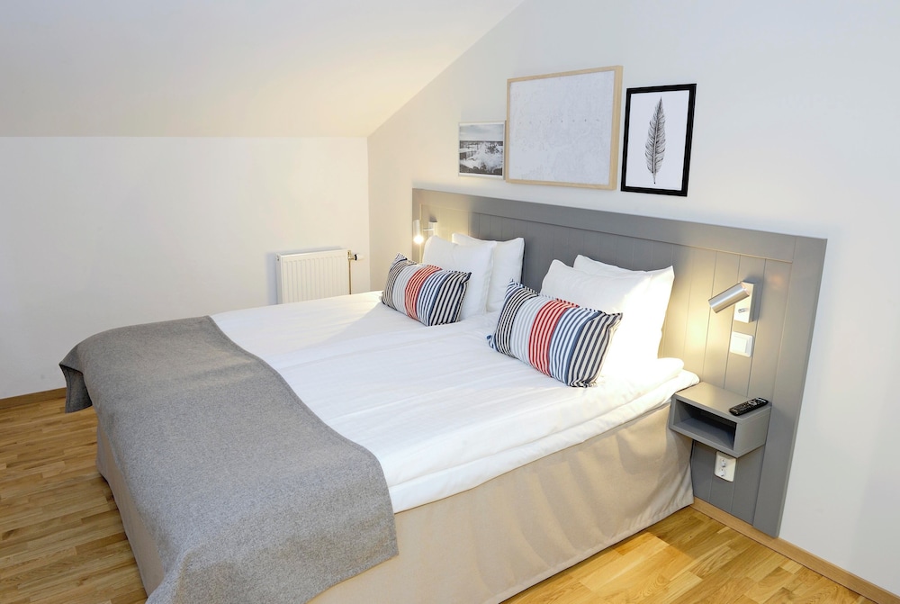 Standard Room, 2 Bedrooms (Family) photo 1