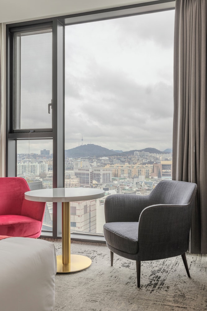 Premier Room, 1 Double Bed, Non Smoking, City View - Photo 5