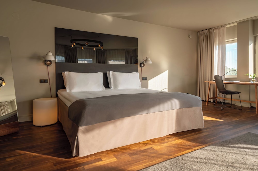 Suite (Panorama)