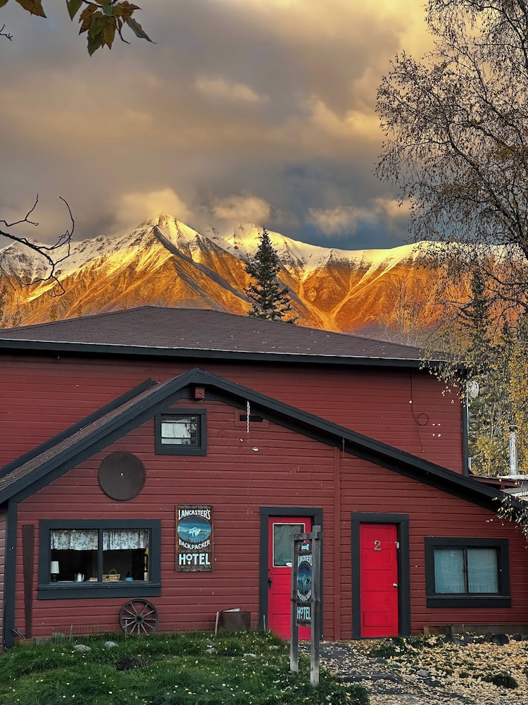 Basic Quadruple Room, Multiple Beds, Mountain View, Mountainside photo 1
