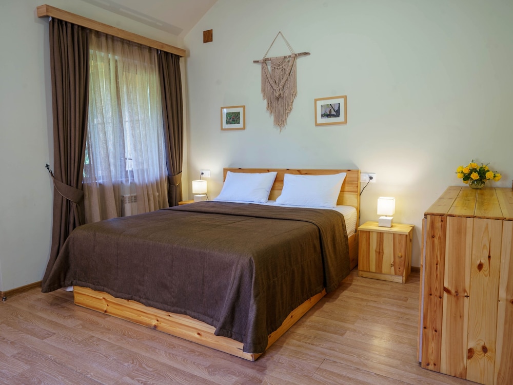 Comfort Cabin, Multiple Beds, Balcony, Lake View photo 1