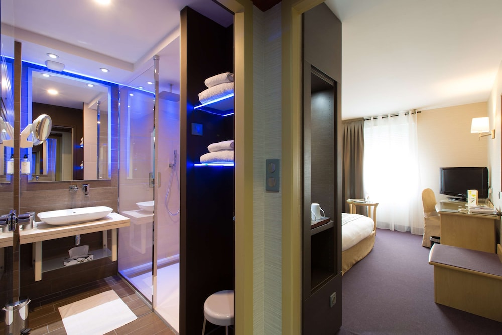 Superior Room, 2 Twin Beds, Non Smoking - Photo 6