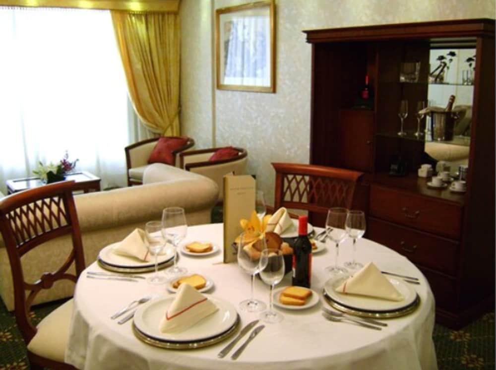 Premium Suite photo 3