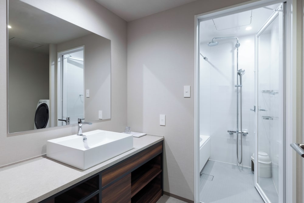Deluxe Twin Room with Washing Machine, Non Smoking - Photo 4