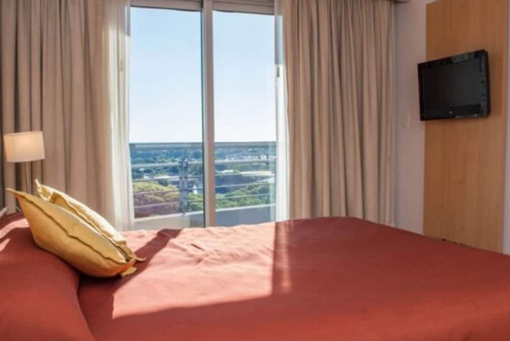 Premium Single Room photo 1
