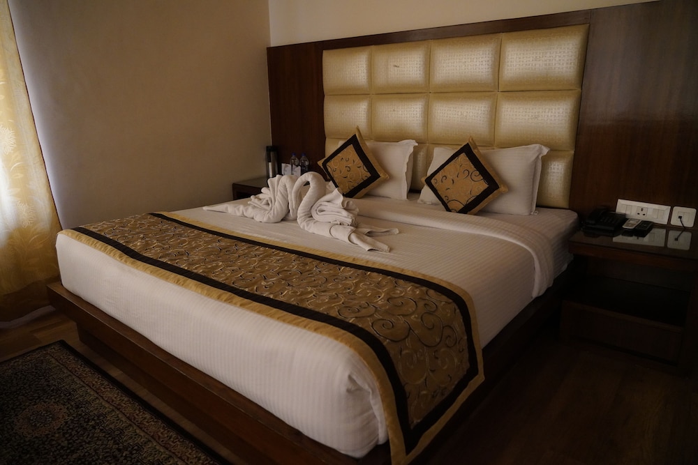 Executive Studio Suite
