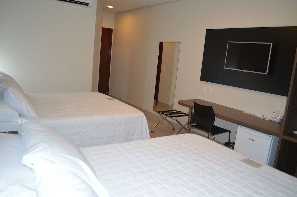 Luxury Twin Room photo 3