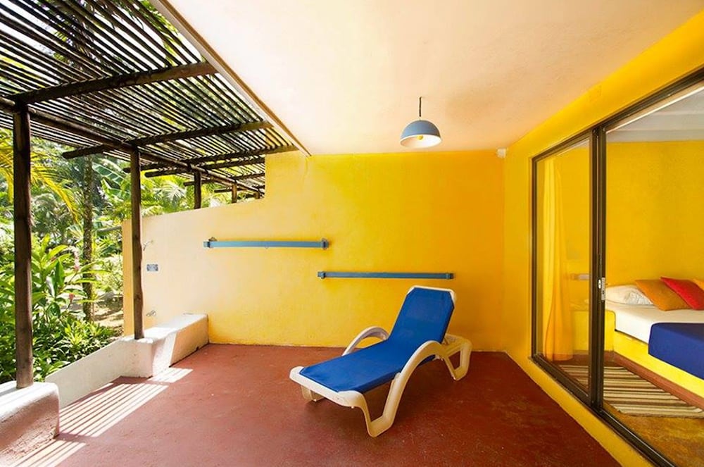 Junior Villa, 1 King Bed, Kitchenette, Garden View, photo 6