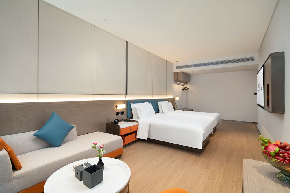 Deluxe Room, City View photo 1