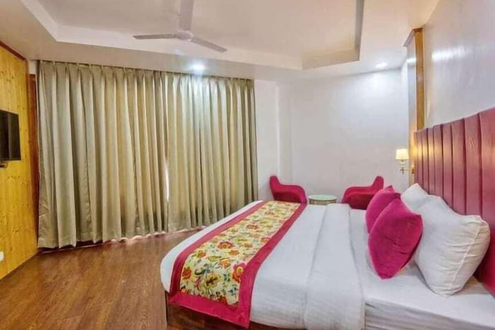 Exclusive Room