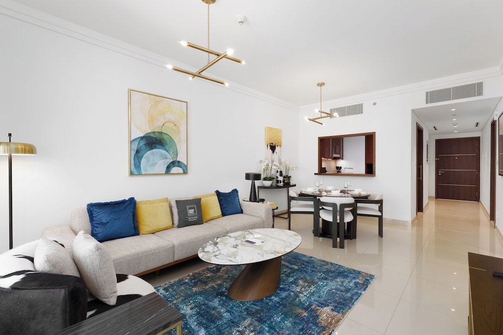 Deluxe Apartment, 1 Bedroom, Balcony, Canal View photo 3