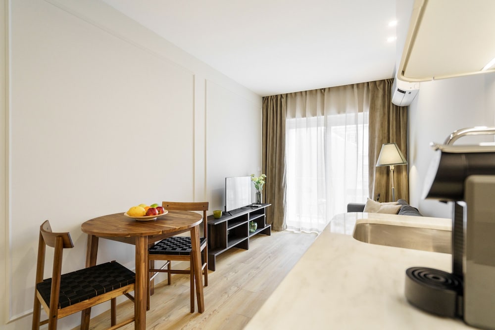 Family Apartment photo 1