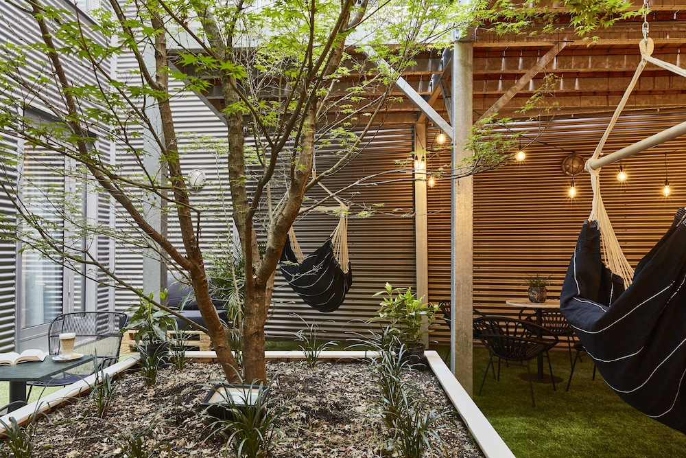Suite, 1 Double Bed, Courtyard View - Photo 7