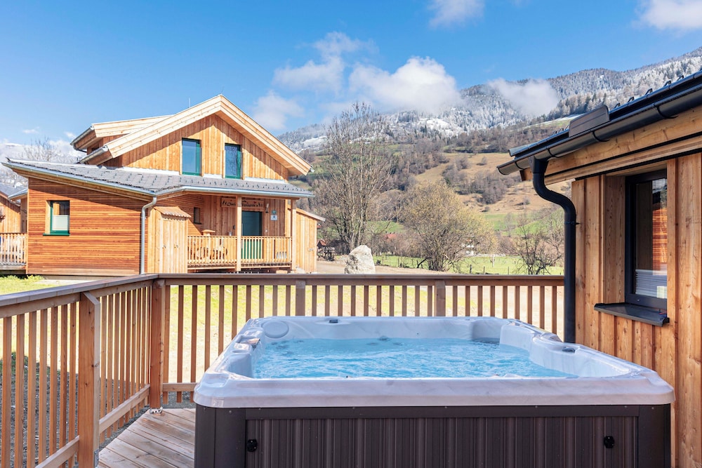 Chalet # 60  mit 3 Schlafzimmern, Sauna & Whirlpool