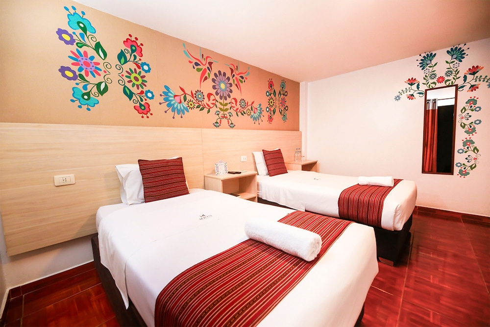 Standard Twin Room, Multiple Beds photo 3