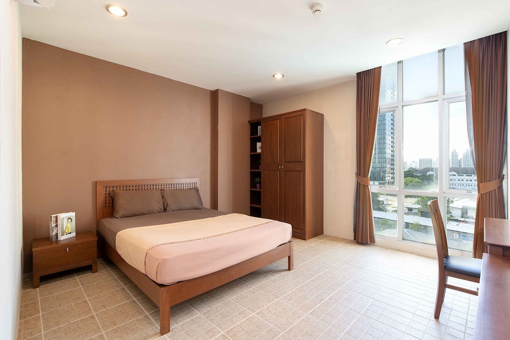 Deluxe Room, City View photo 1